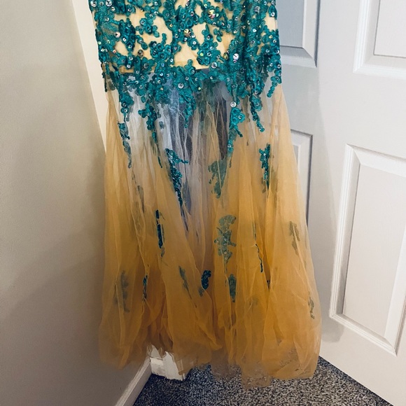 Prom dress worn one time! - Picture 6 of 8